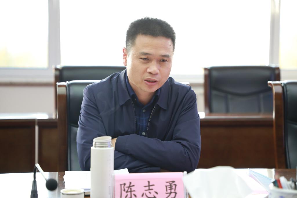 高质量做好各项建设工作
