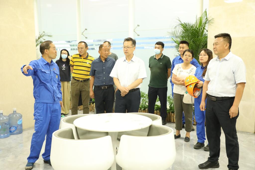 进一步拓展校企合作