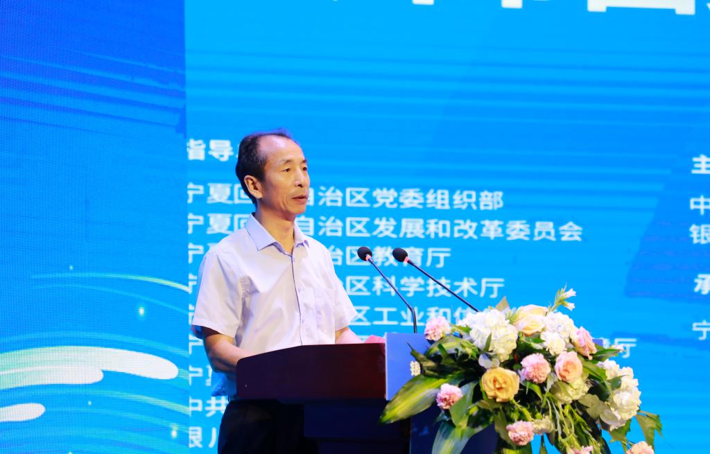 自治区发改委二级巡视员史学伟